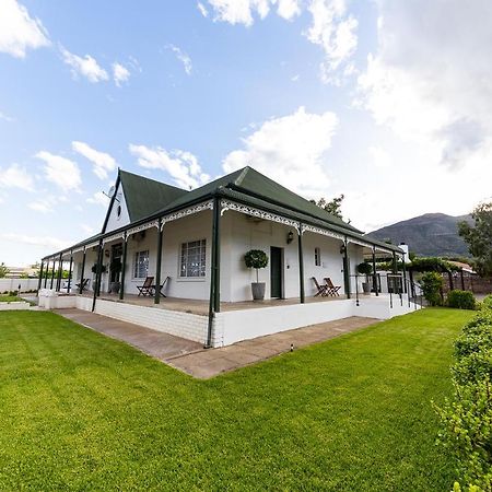 Victorian Square Guesthouse Graaff-Reinet Exterior foto